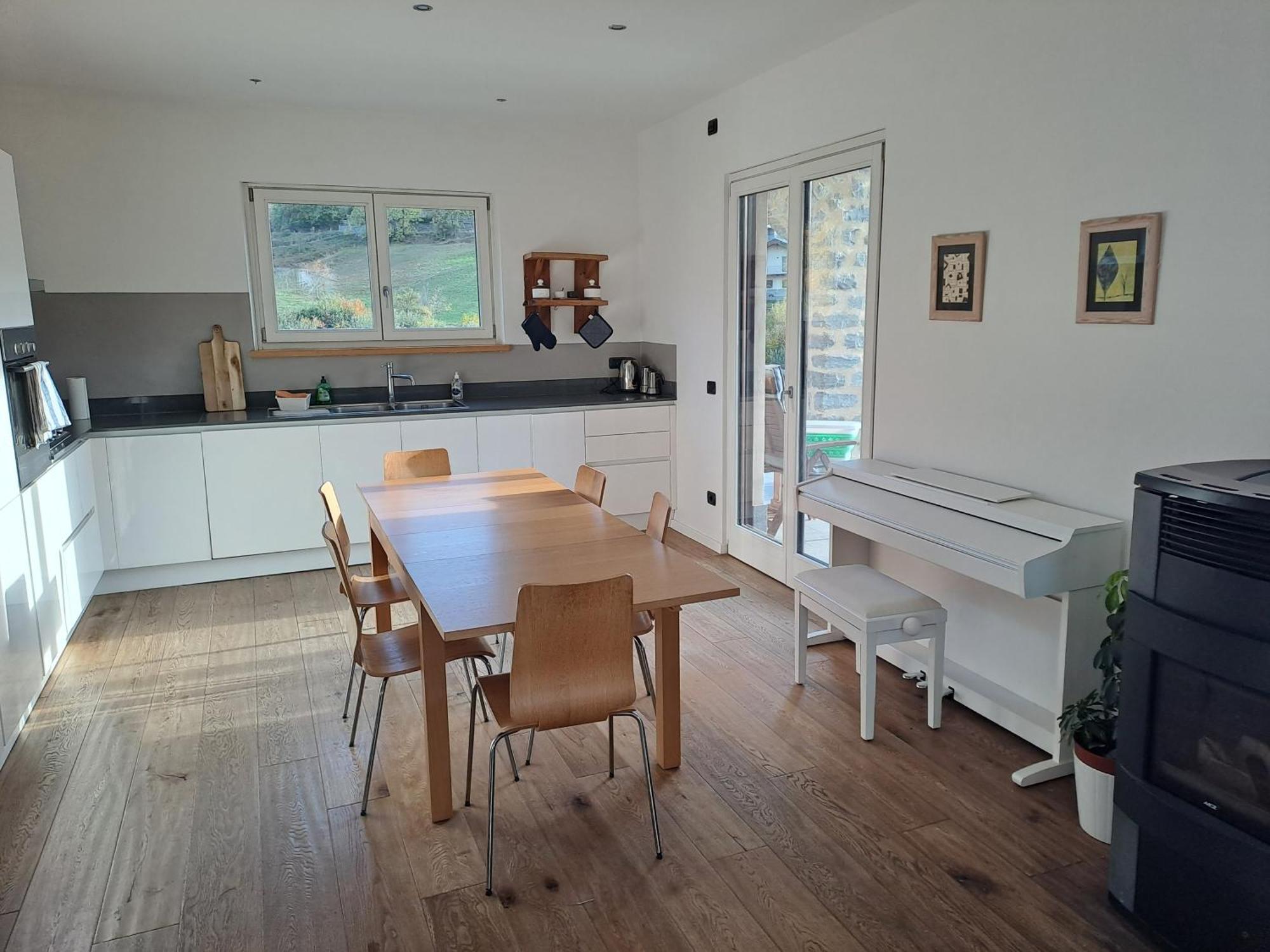 Aosta Stunning Panoramic Views From Modern Two Bedroom Apartment Exteriör bild